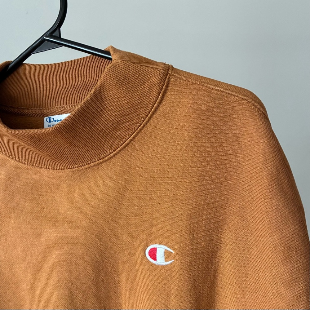 Champion Crew Neck Sweater